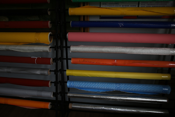 Colorful 0.4mm Fireproof Fiberglass Welding Cloth Fiberglass Cloth Roll