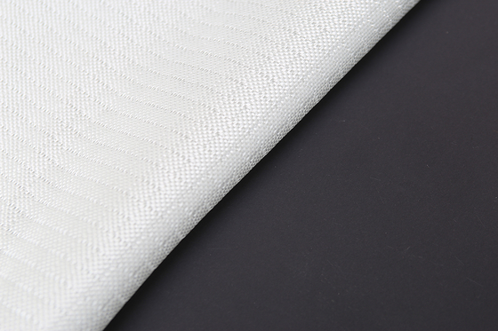 Style 1528 6.03 Oz / Sq E Fiberglass Cloth For Chopped Strand Mat